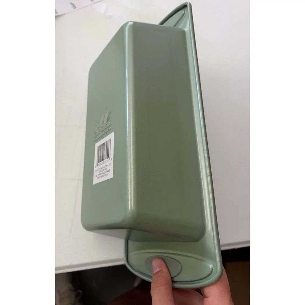Wilton Olive Oil Infused Premium Non Stick Large Loaf Pan 9.25x5.25x2.62